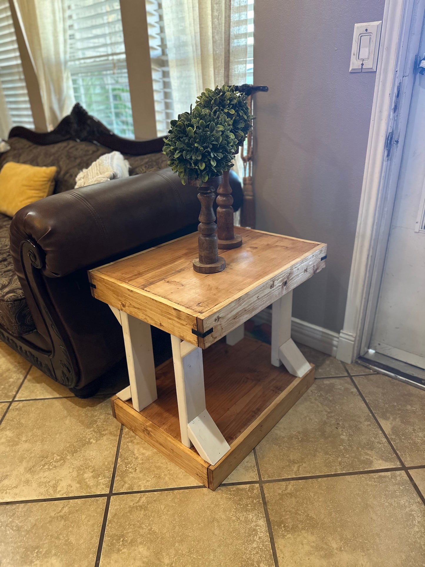 The Warson Accent Table Set local Pick up